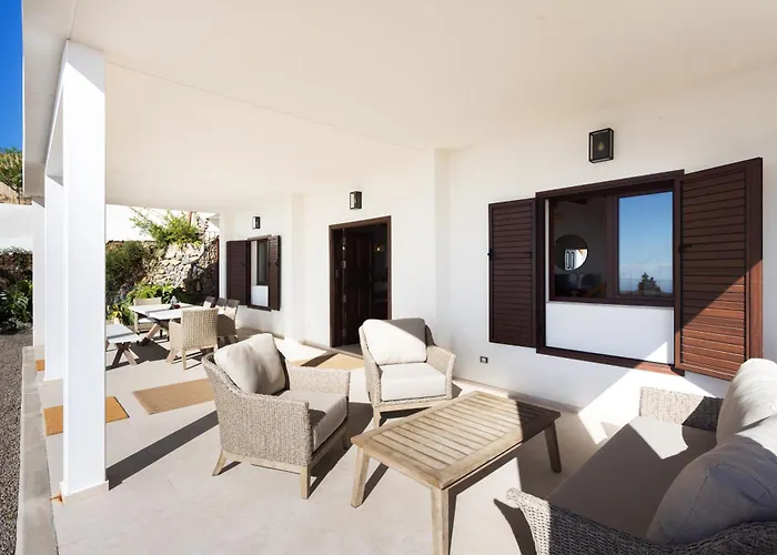 La Palmera, Infinite Views Villa *